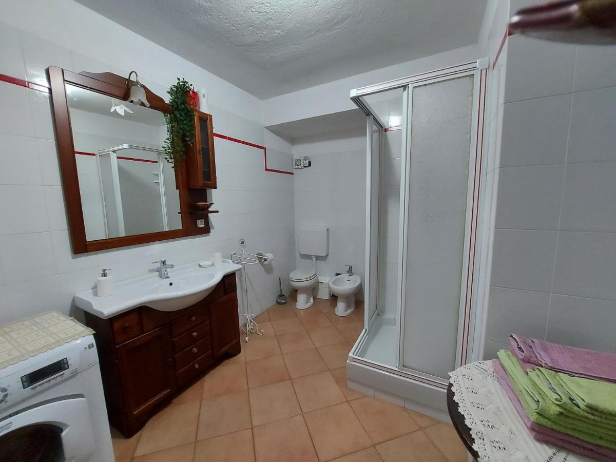 La Taverna Alloggio Ad Uso Turistico - Vda -Sarre - Cir- 0073 Аоста Екстер'єр фото